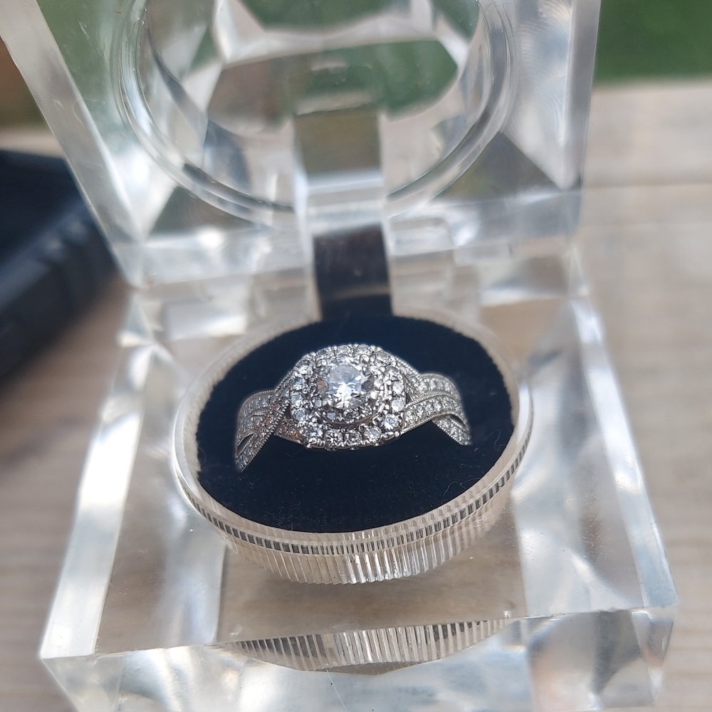 Neil Lane Bridal Set Round-Cut Diamond with Cushion Halo 14K White Gold